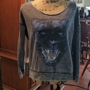 Dreamer Tiger size small  sweat shirt